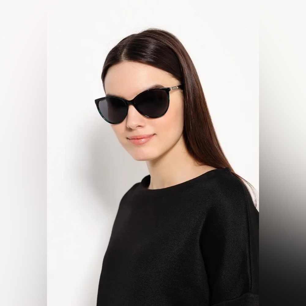 New - VERSACE VE4260 GB1/11 Black  / Gray Gradient 58m Sunglasses